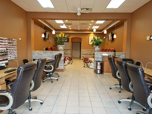 Nails Organic Spa logo
